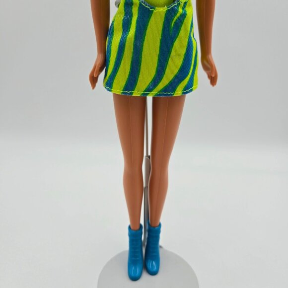 Vintage 1997 Movin Groovin Walking Barbie Doll Original Dress Shoes 17714 Mattel - Picture 4 of 16